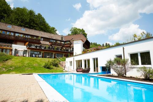 Bazén v ubytování Hotel Käppelehof nebo v jeho okolí