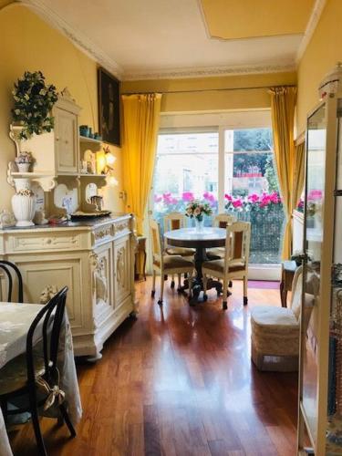 B&B Seneca
