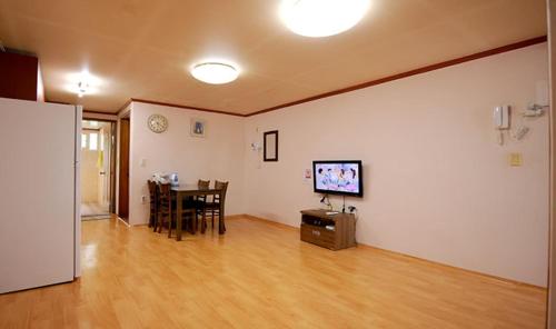 Ảnh trong thư viện ảnh của Hwagae Pension ở Hadong