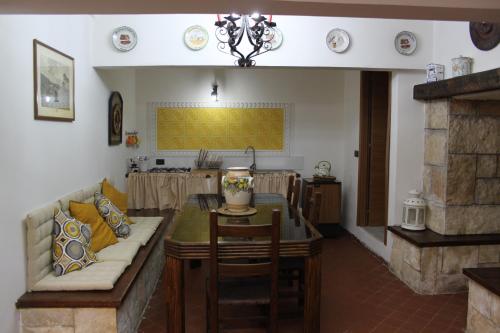 Loft con giardino in zona Appia Antica