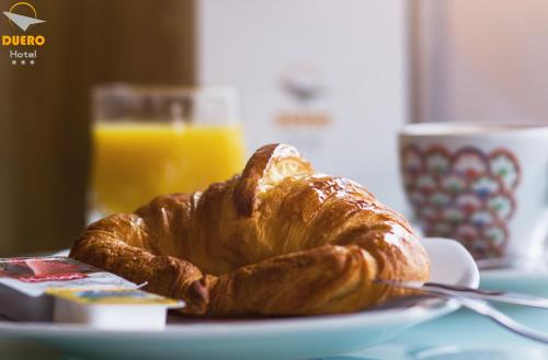 Các lựa chọn bữa sáng cho khách tại Hotel Duero