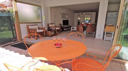 Studio 4 couchages avec jardin proche centre-ville de Sainte-Maxime - Les Terres Marines