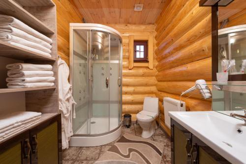 Koupelna v ubytování Brech Resort&Spa