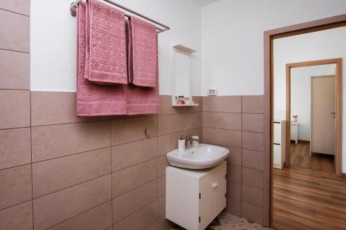 Gallery image of Apartments Tiny Garden in Medulin