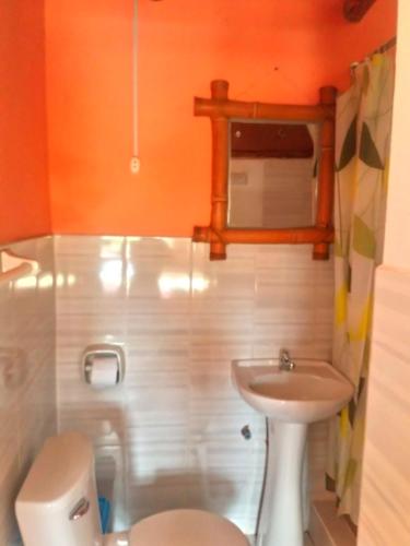 Koupelna v ubytování EColodge Ccatan