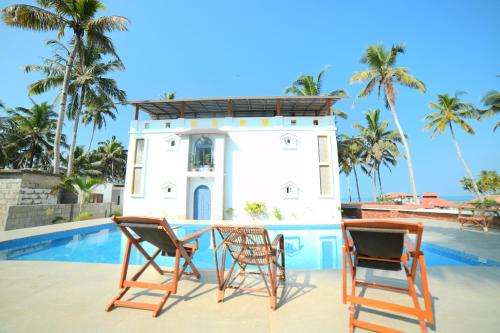 Kolam renang di atau di dekat Magnolia Guesthouse Varkala