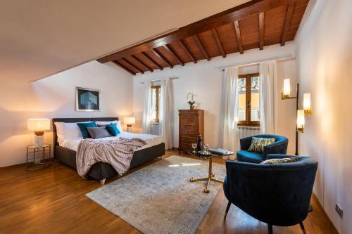 Apartments Florence San Niccolò View