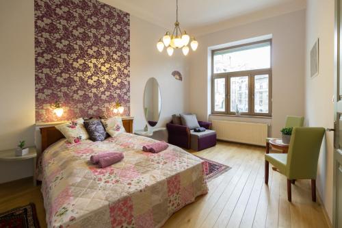 Gallery image of Jewel In Buda Apartment in Budapest