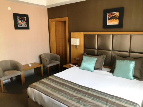 Katil atau katil-katil dalam bilik di Efeler Hotel
