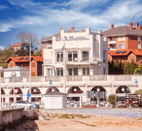 Το κτήριο όπου στεγάζεται  το ξενοδοχείο