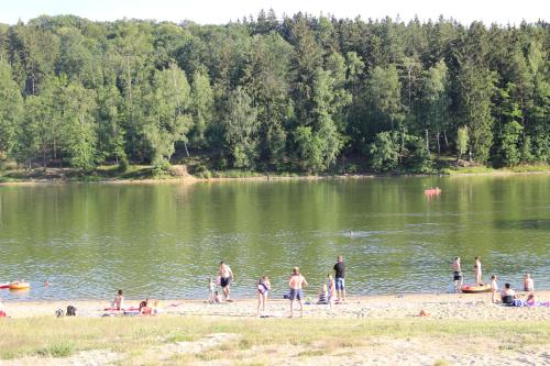 Fotografie z fotogalerie ubytování Domki nad jeziorem w Karłowicach v destinaci Karłowice