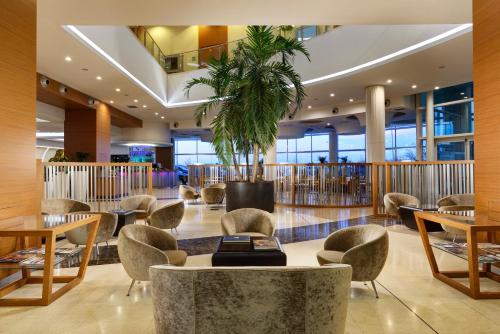 Lobbyn eller receptionsområdet på Hotel Diamante