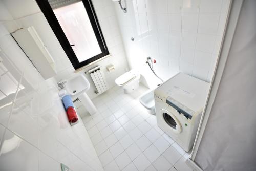 Kylpyhuone majoituspaikassa Vistamare