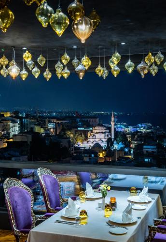 Gambar di galeri bagi AJWA Sultanahmet - Preferred Hotels LVX Collection di Istanbul