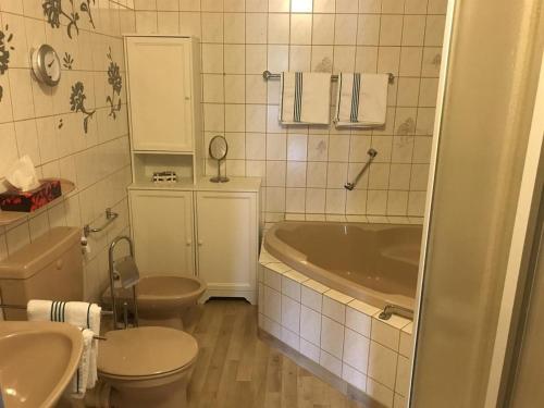 Ett badrum på Ferienwohnungen Kutscherschänke