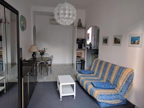 Anderson apartment