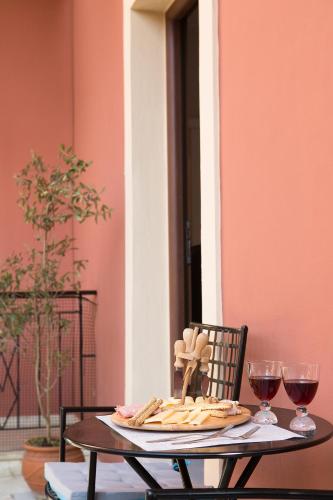Nafsika Luxury Suite