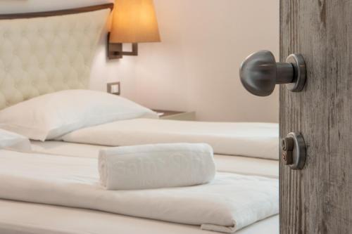 Hotel Corona – Photos 3