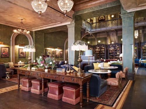 The Beekman, a Thompson Hotel