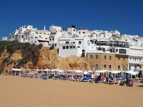 Sunny Apartment Close to the Beach
