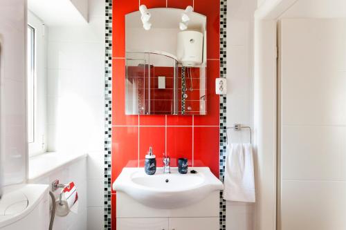 Bathroom sa Cozy Apartment Lile in the heart of old town Split