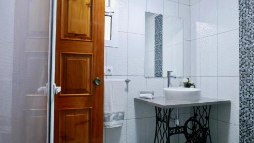 Bilik mandi di Quinta da Espadana