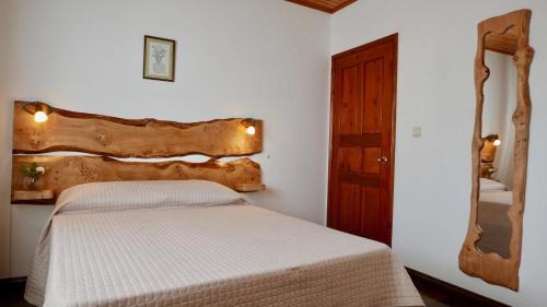 Katil atau katil-katil dalam bilik di Quinta da Espadana