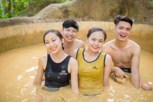 Гости Muong Thanh Luxury Dien Lam
