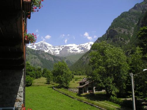 Gallery image of Mont Gelé in Ollomont