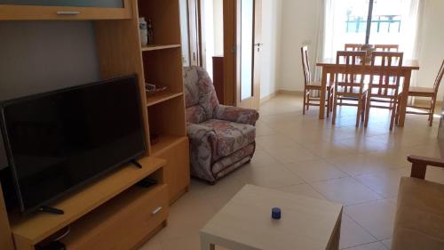 T2 Tahíti - Terraço, Familiar, Garagem, Wifi