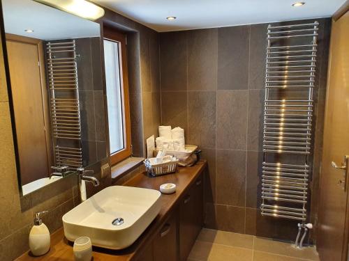 Salle de bains dans l'établissement The View Village - Villas Suites & Spa