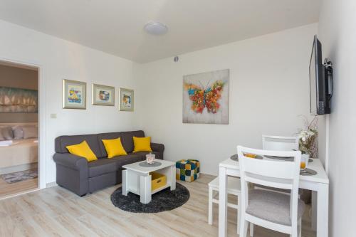 Apartments Maximus