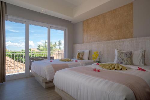 Un pat sau paturi într-o cameră la Locomotive Hotel and Spa by EPS