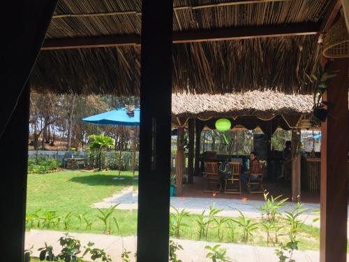 Κήπος έξω από το Hoi An Blue Seaside Homestay