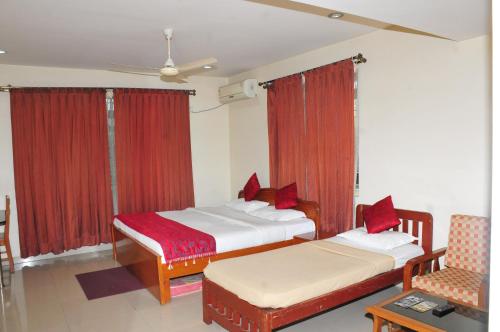 Gallery image of KSTDC Hotel Mayura Velapuri Belur in Belūr