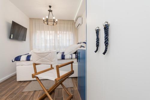 Blue Old Navy Rooms by Adex travel