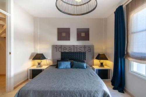 Postel nebo postele na pokoji v ubytování Two bedroom duplex with spectacular ocean view