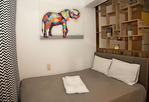 A bed or beds in a room at Elephant House