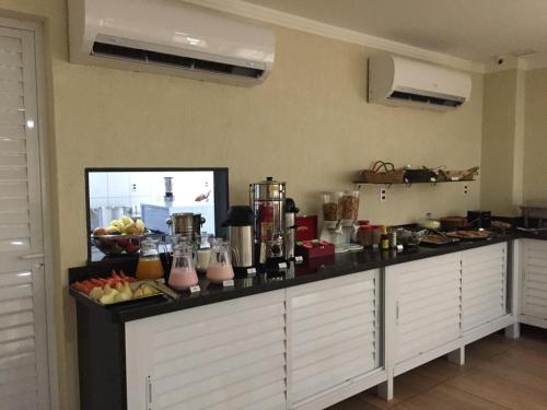 Cuisine ou kitchenette dans l'établissement Pousada Reserva do Sahy