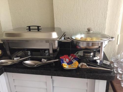 Cuisine ou kitchenette dans l'établissement Pousada Reserva do Sahy