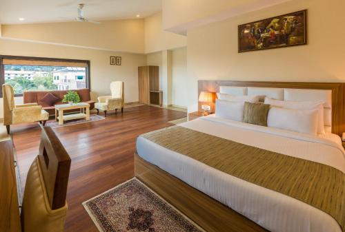 Gallery image of D'Polo Club & Spa Resort in Dharamshala