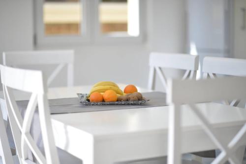 Makanan di atau berdekatan apartmen