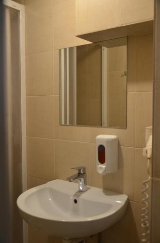 Ένα μπάνιο στο Hostel VShokoladi