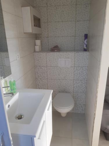 Photo de la galerie de l'établissement Studio 17 m2, à Belfort