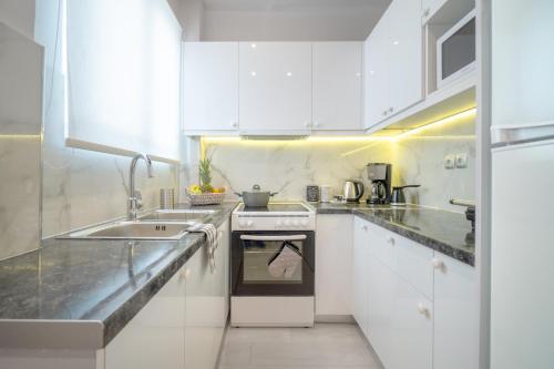 Η κουζίνα ή μικρή κουζίνα στο Cool Style Private Apartments