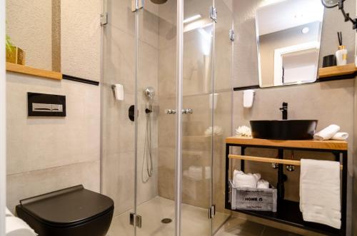 Koupelna v ubytování Biazi Hotel
