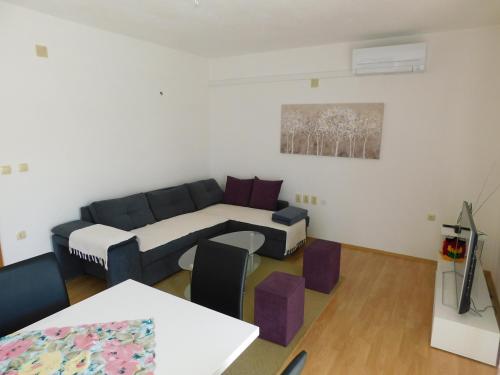 Apartment Mršo