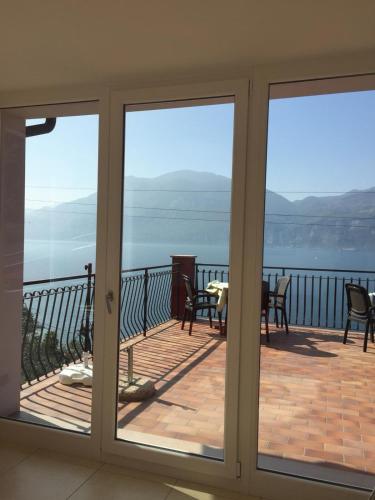 a balcony with a view of the water at B&B Lil in Brenzone sul Garda