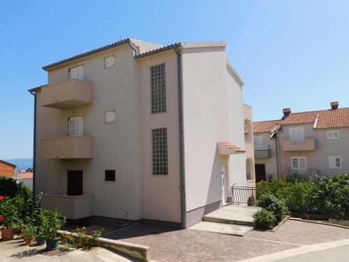 Apartment Mršo