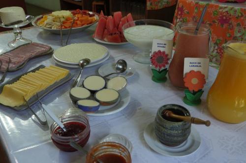Eten bij of ergens in de buurt van de herberg


